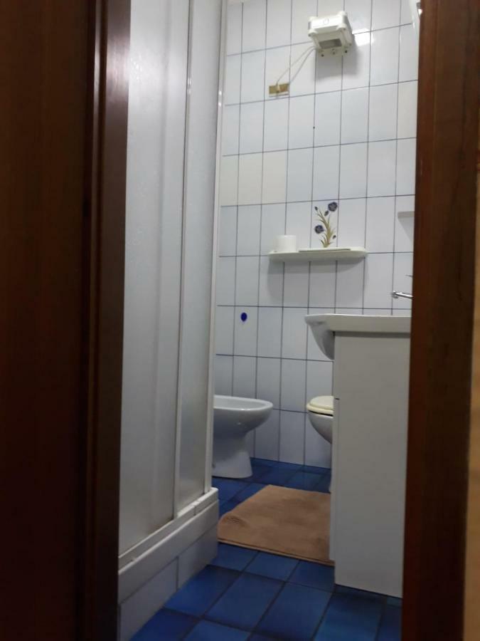 Giangurgolo B&B เรนเด ภายนอก รูปภาพ